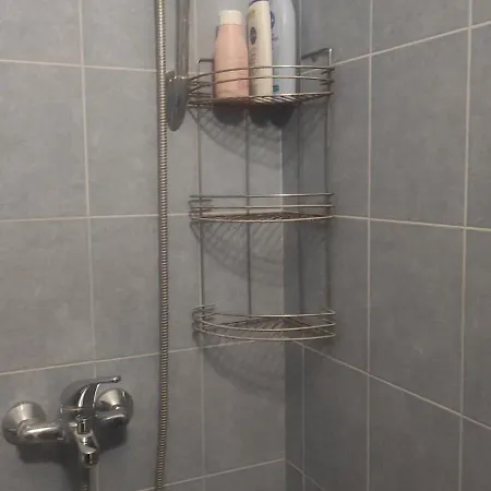 арт 아파트 스타라 자고라