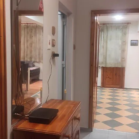 아파트 арт 스타라 자고라